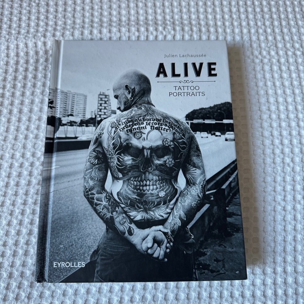 Alive | Tattoo Portraits Book